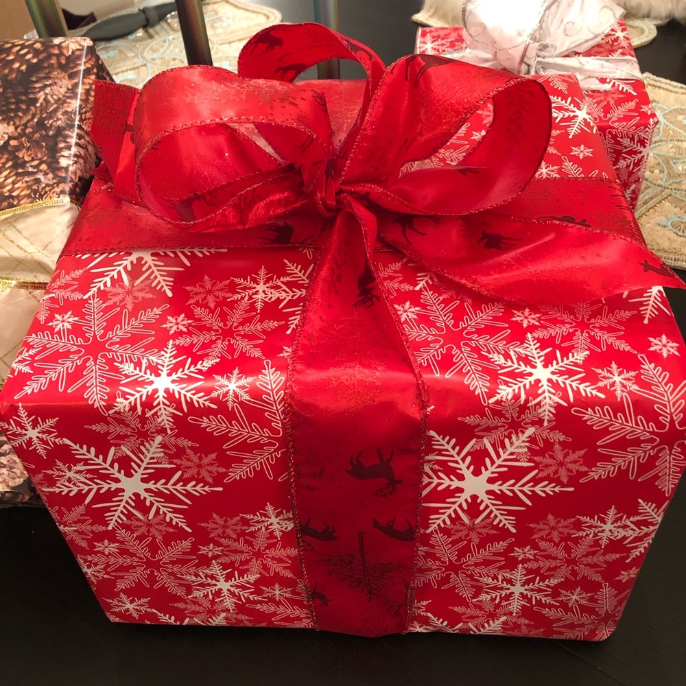 HOLIDAYS BOXES